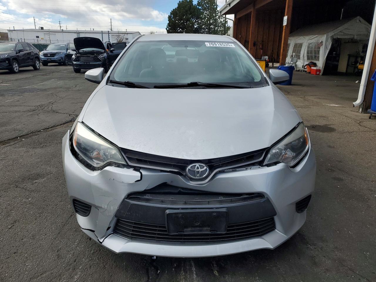 2015 Toyota Corolla l