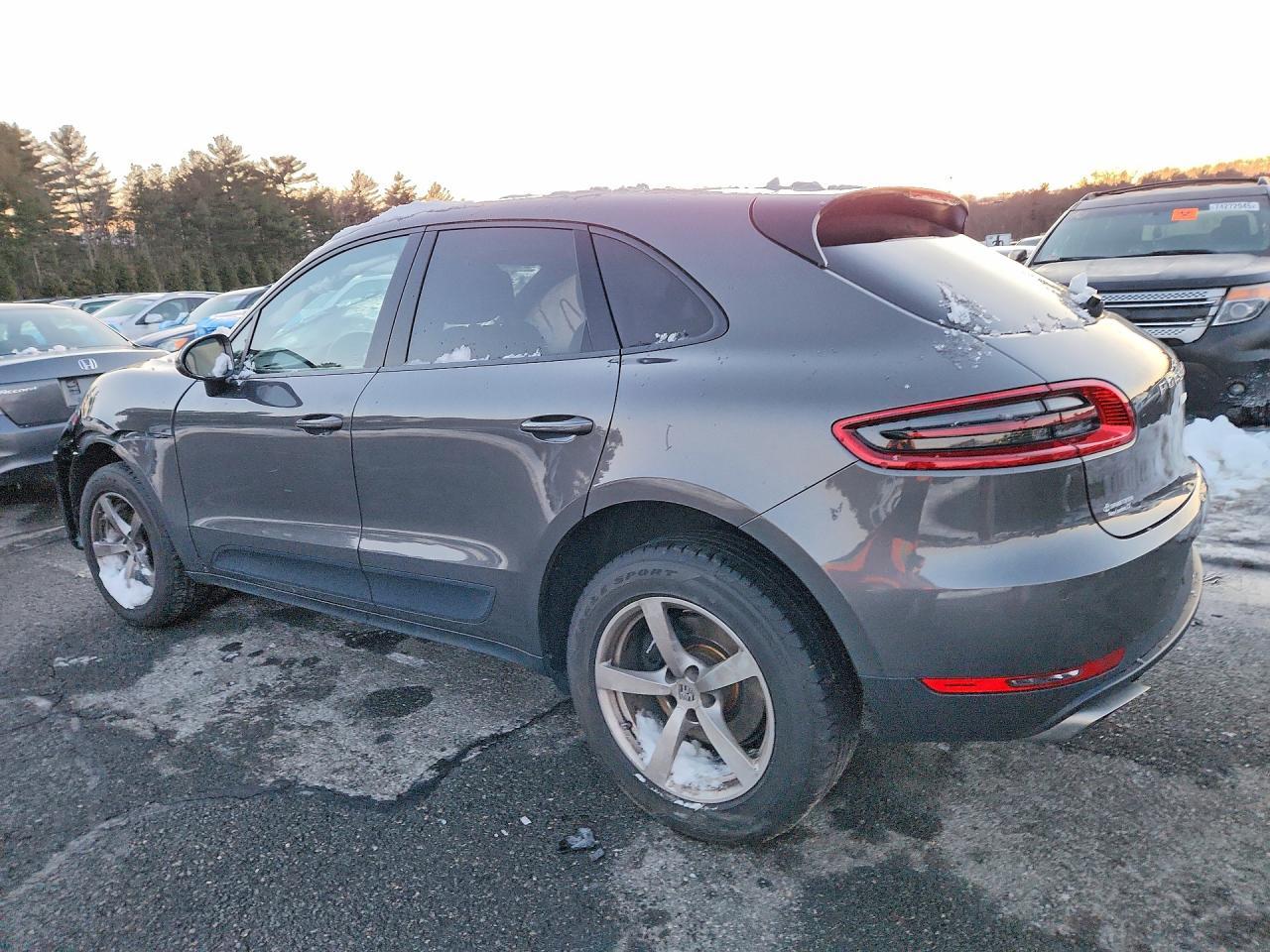 2018 Porsche Macan