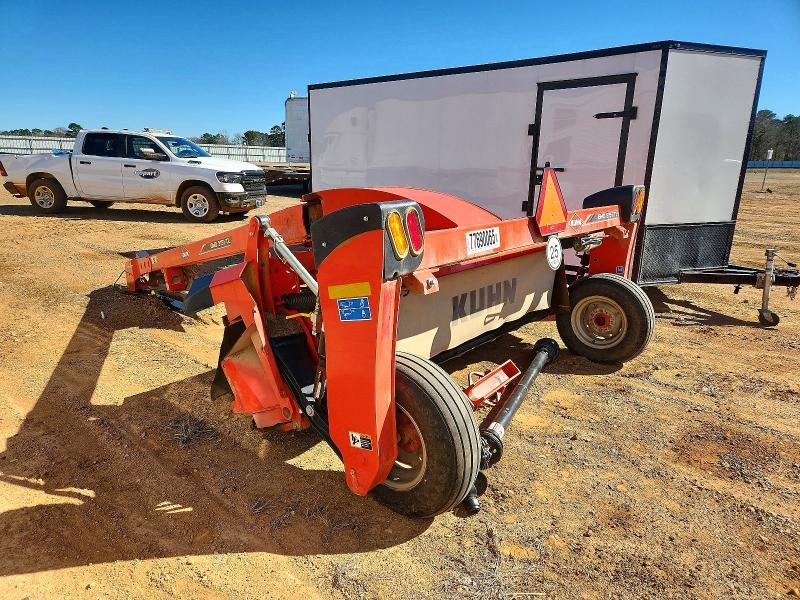 2023 Kuhn GMD3151TL Disc Mower