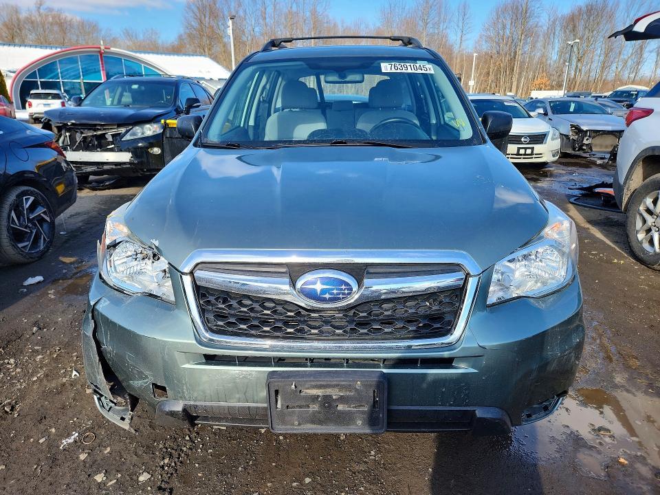 2016 Subaru Forester 2.5i