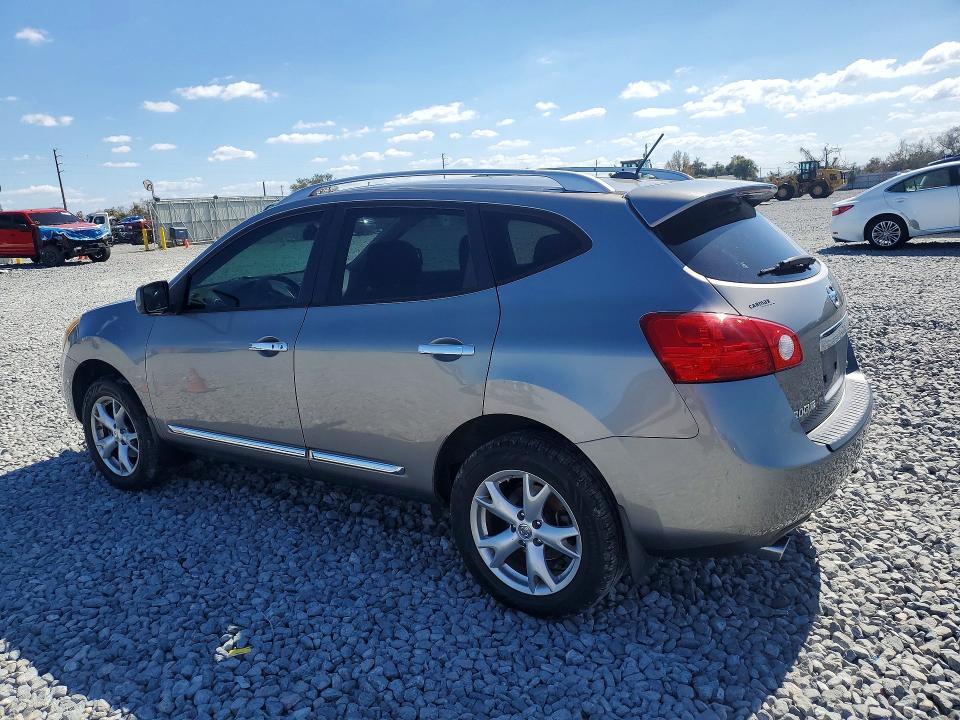 2011 Nissan Rogue s