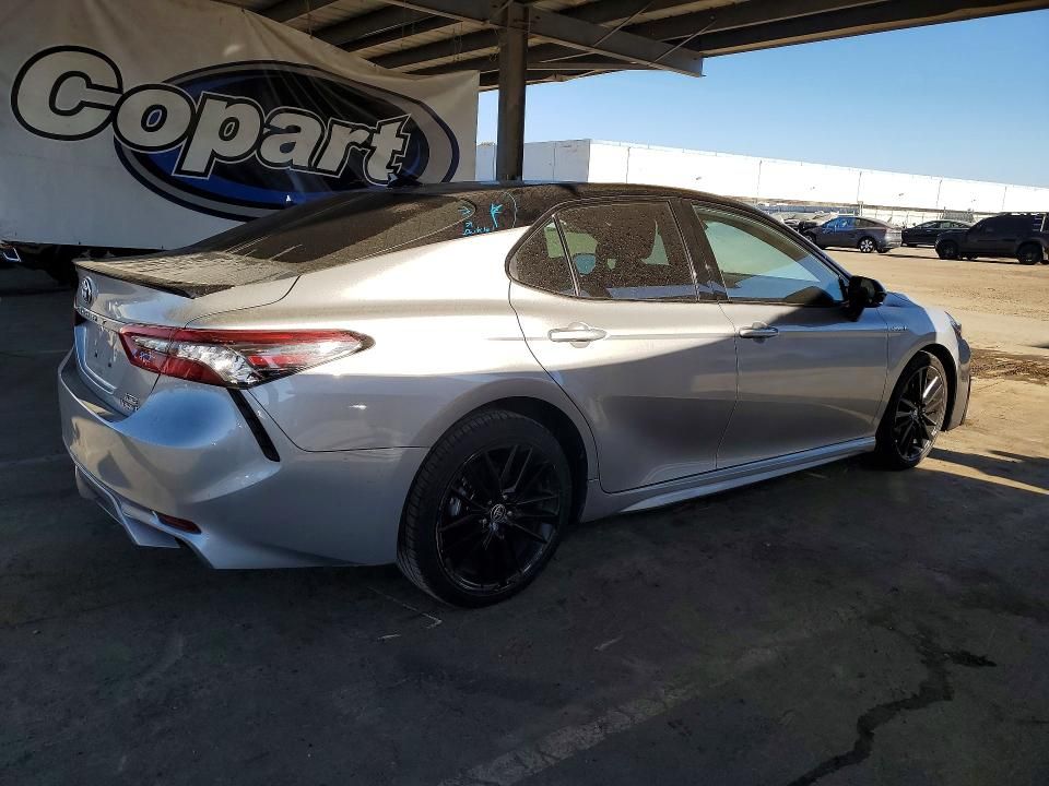 2021 Toyota Camry xse