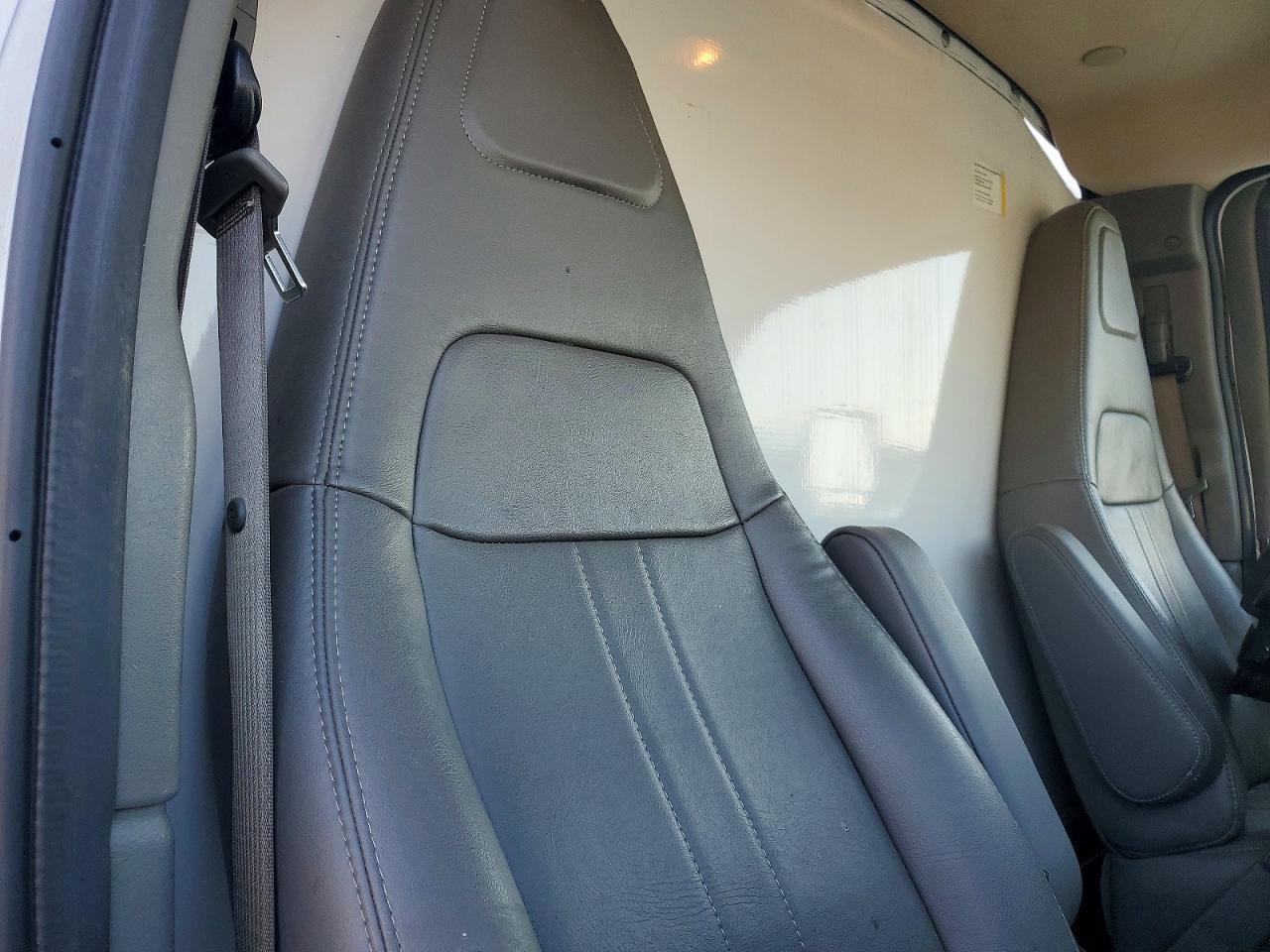 2024 GMC Savana Cutaway G3500
