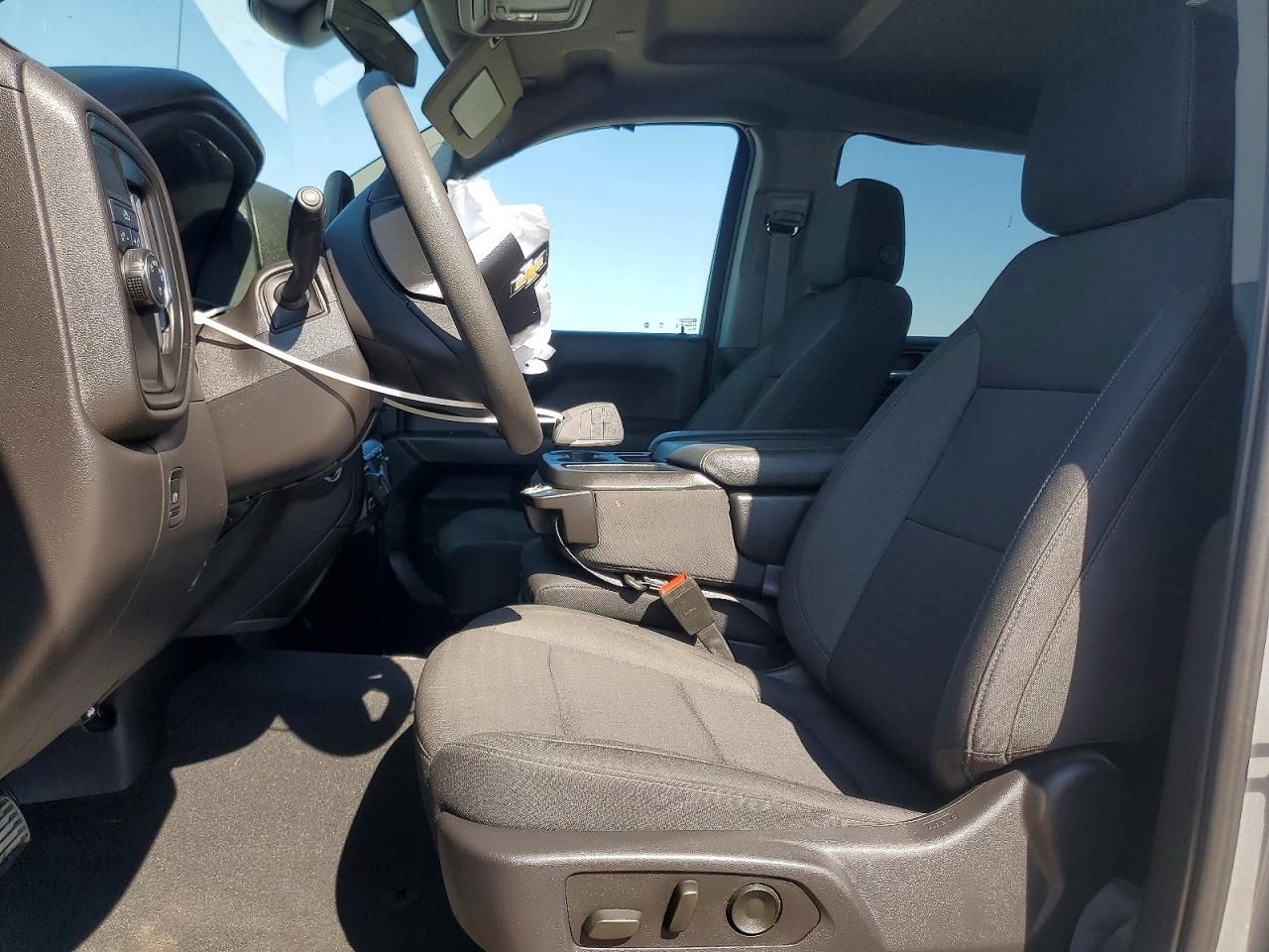 2024 Chevrolet Silverado C1500 Custom