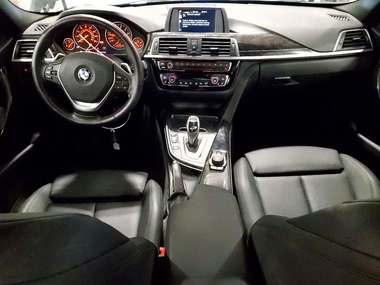 2017 BMW 330 xi