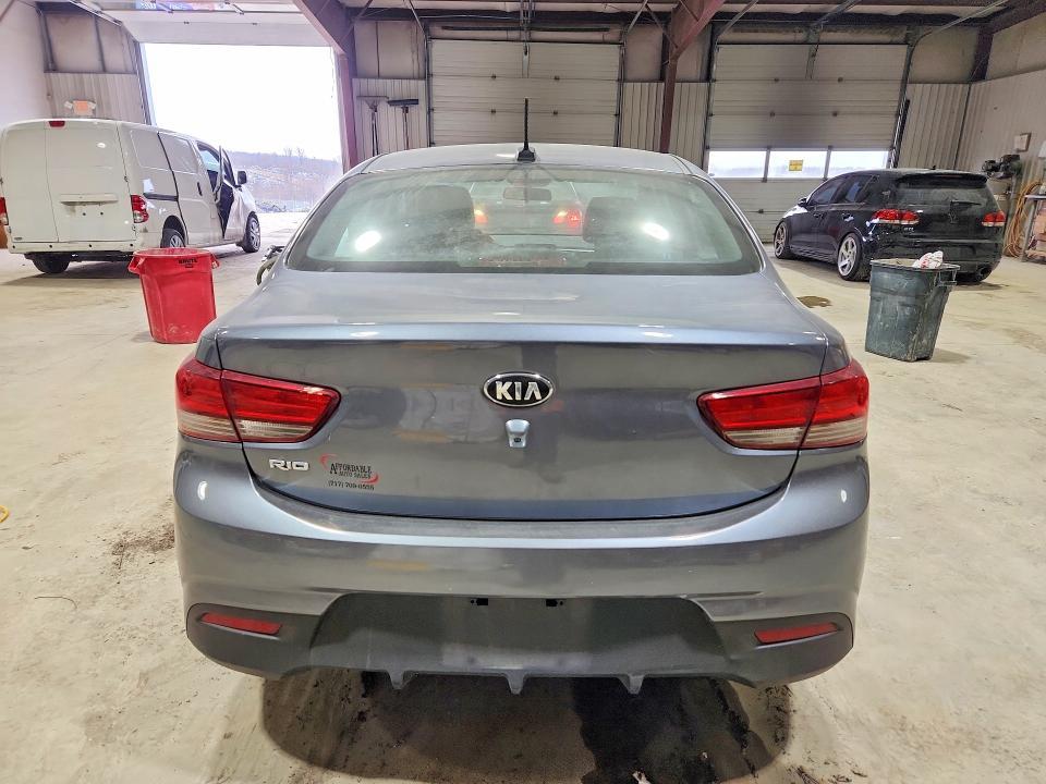 2019 KIA Rio s
