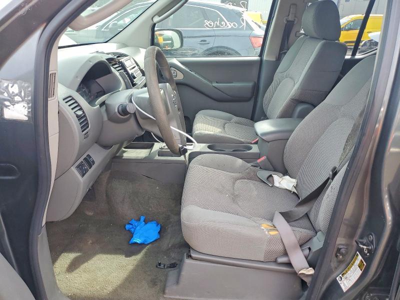2006 Nissan Frontier Crew cab le