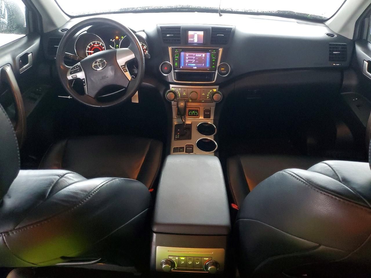 2013 Toyota Highlander Base