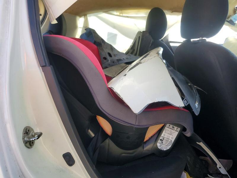 2020 Mitsubishi Mirage es