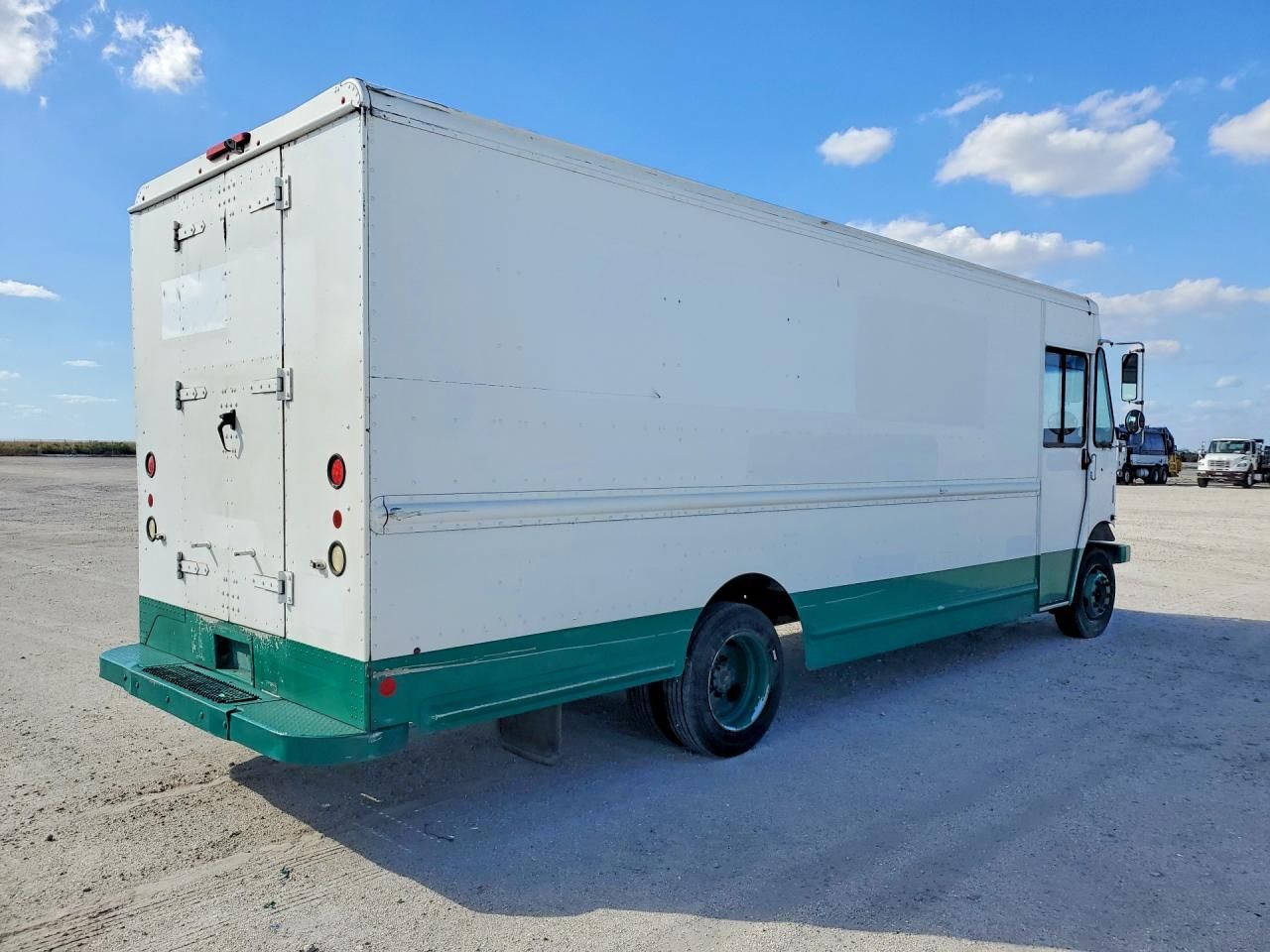 2012 Workhorse Custom Chassis 2012 Workhorse W62 Delivery Truck