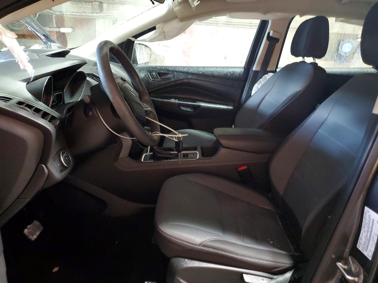 2017 Ford Escape s