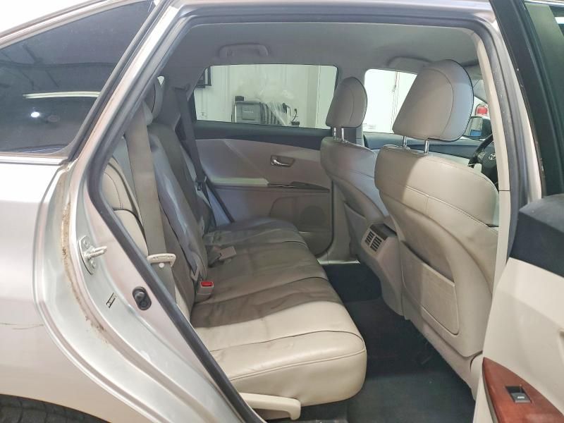 2012 Toyota Venza le