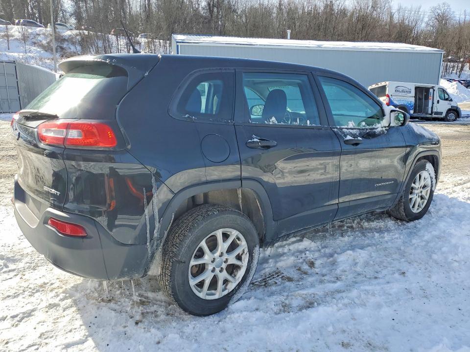 2015 Jeep Cherokee Sport
