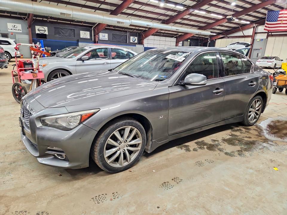 2015 Infiniti Q50 Base
