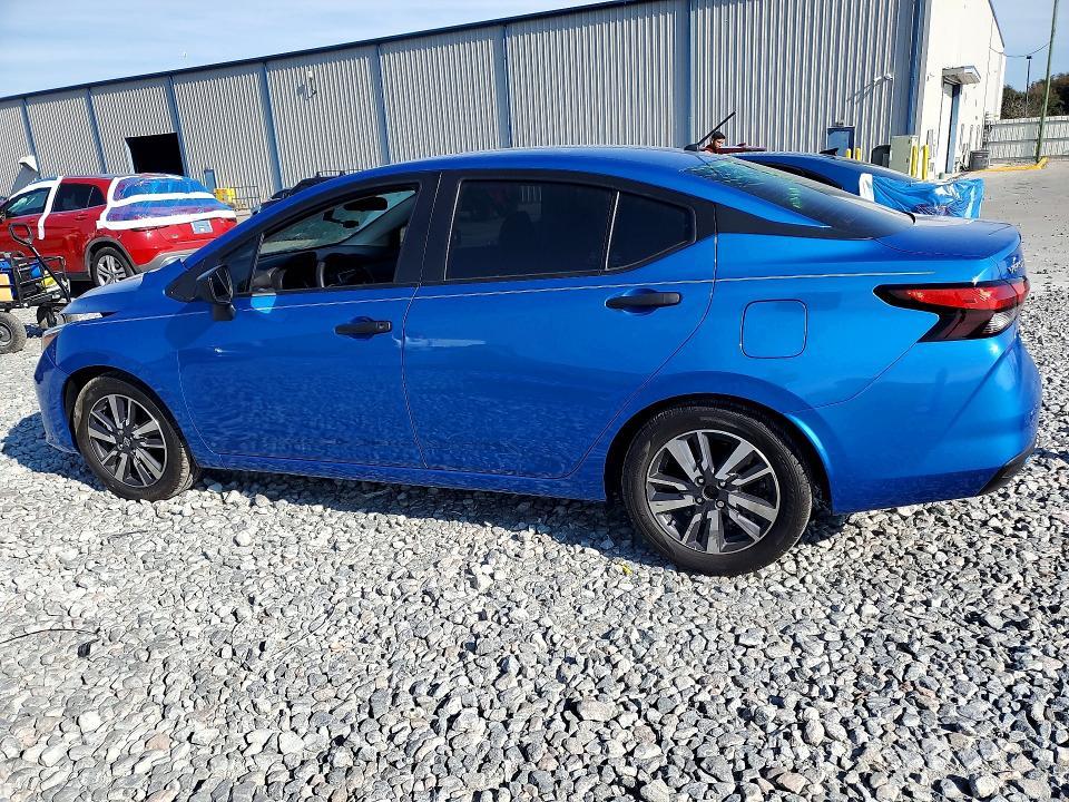 2023 Nissan Versa s