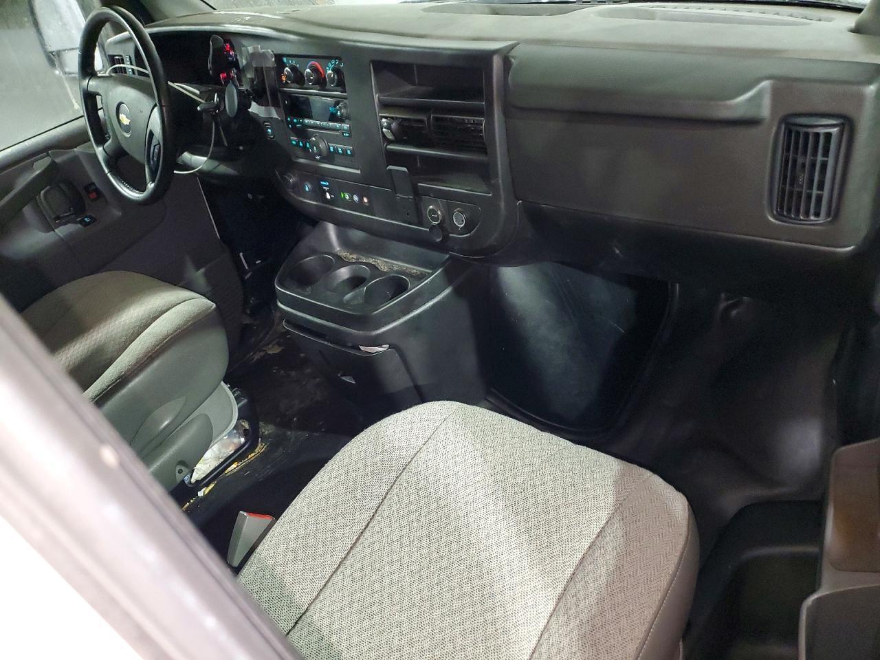 2021 Chevrolet Express 2500 Cargo Utility / Service Van