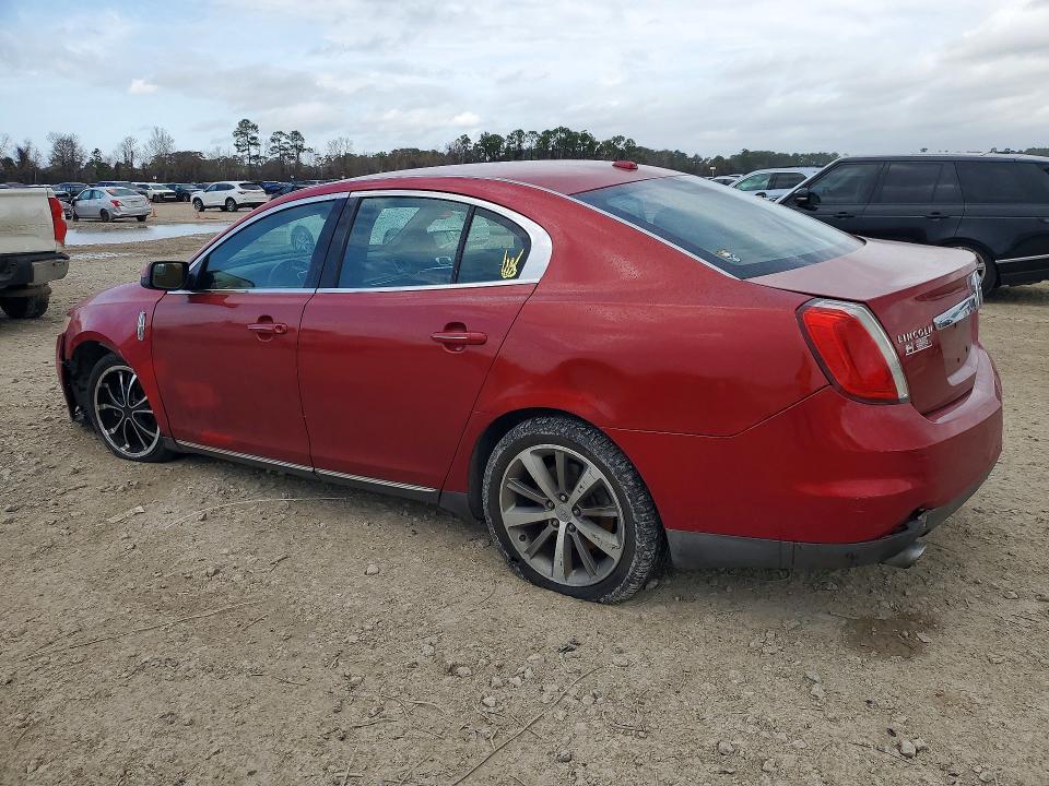 2011 Lincoln MKS