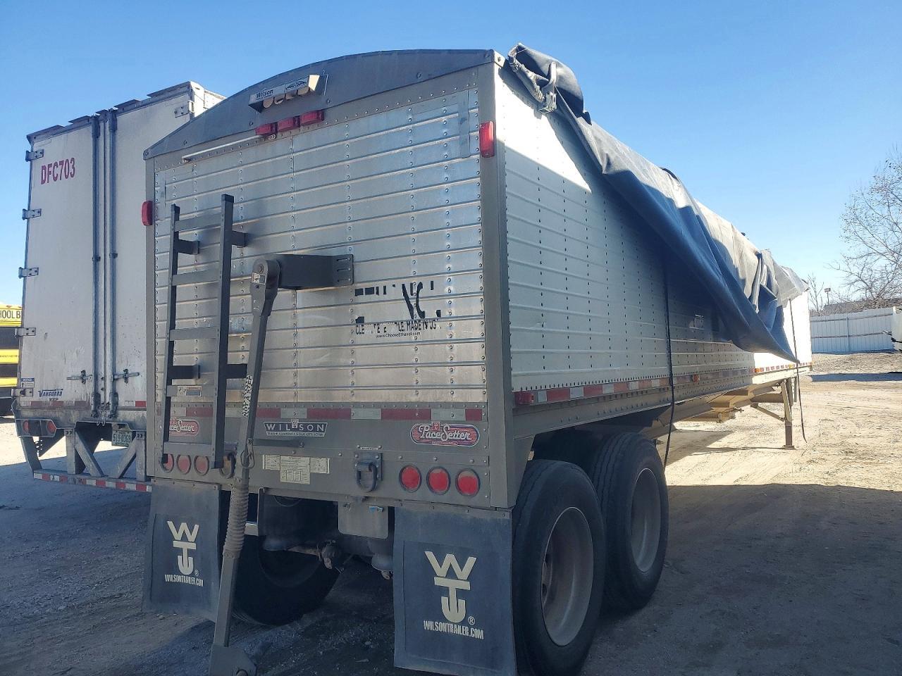 2014 Wilson DWH-500 Grain Trailer