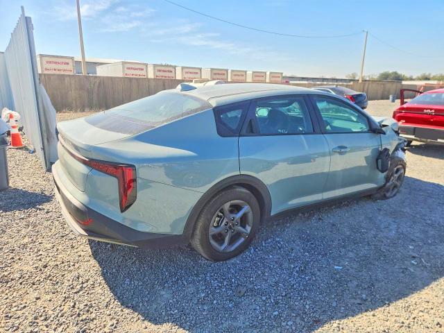 2025 KIA K4 lx