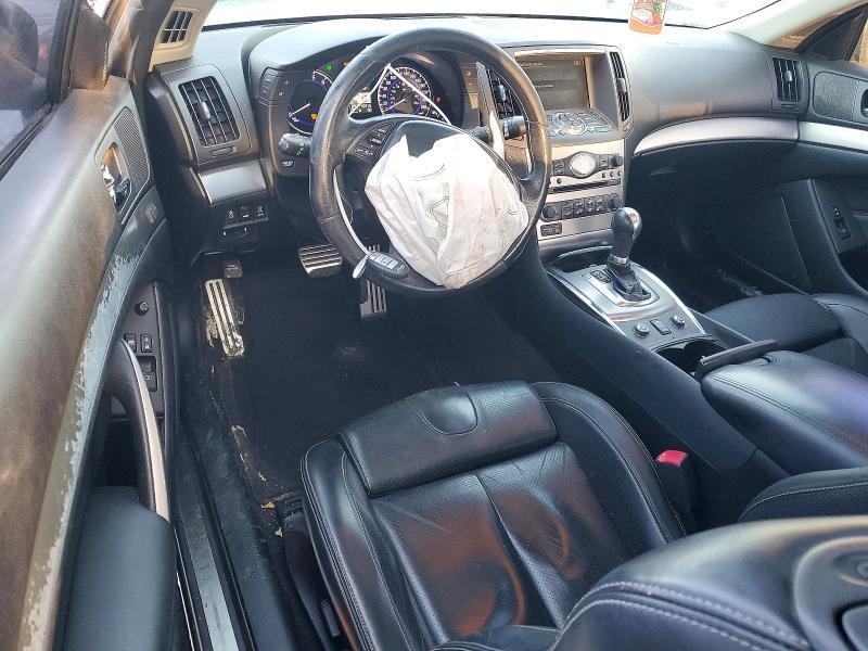 2011 Infinity G37