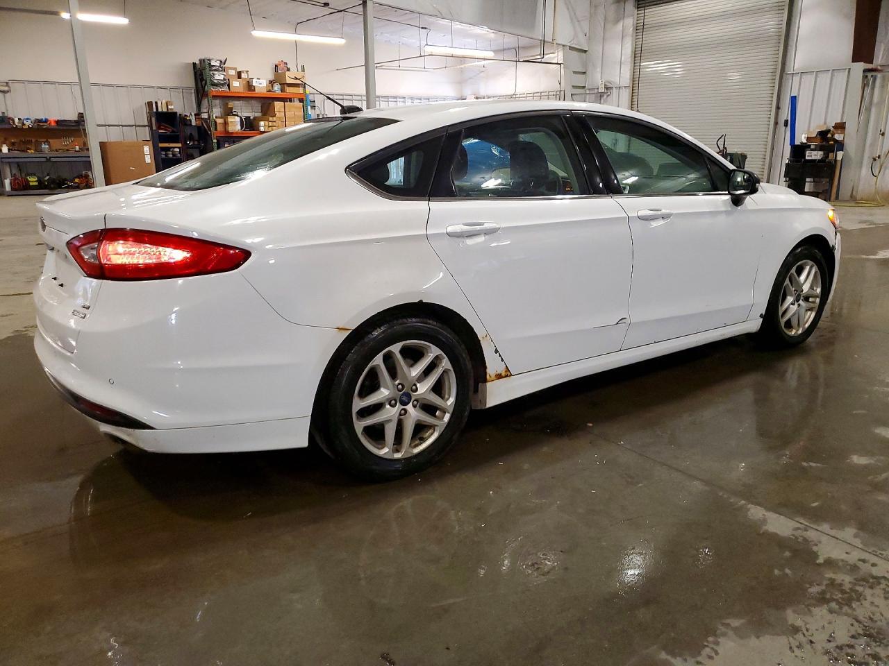 2014 Ford Fusion se