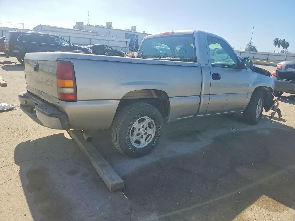 2001 Chevrolet Silverado C1500
