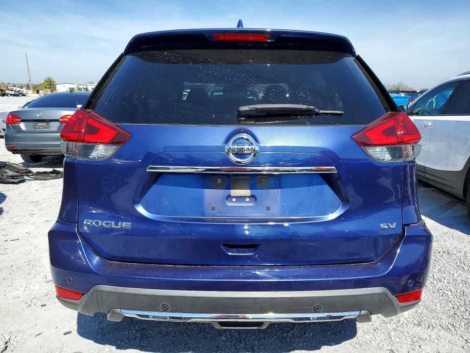 2020 Nissan Rogue sv