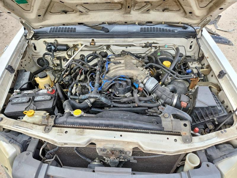 2002 Nissan Frontier XE-V6