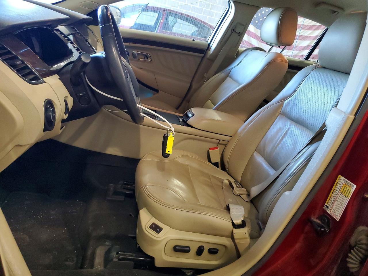 2016 Ford Taurus Limited