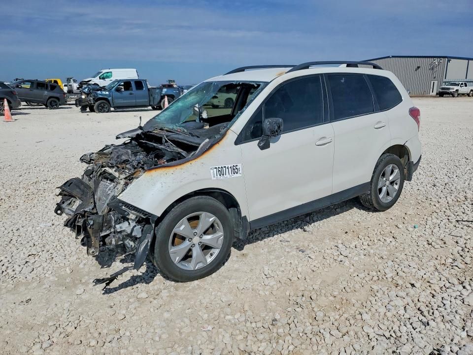 2016 Subaru Forester 2.5i