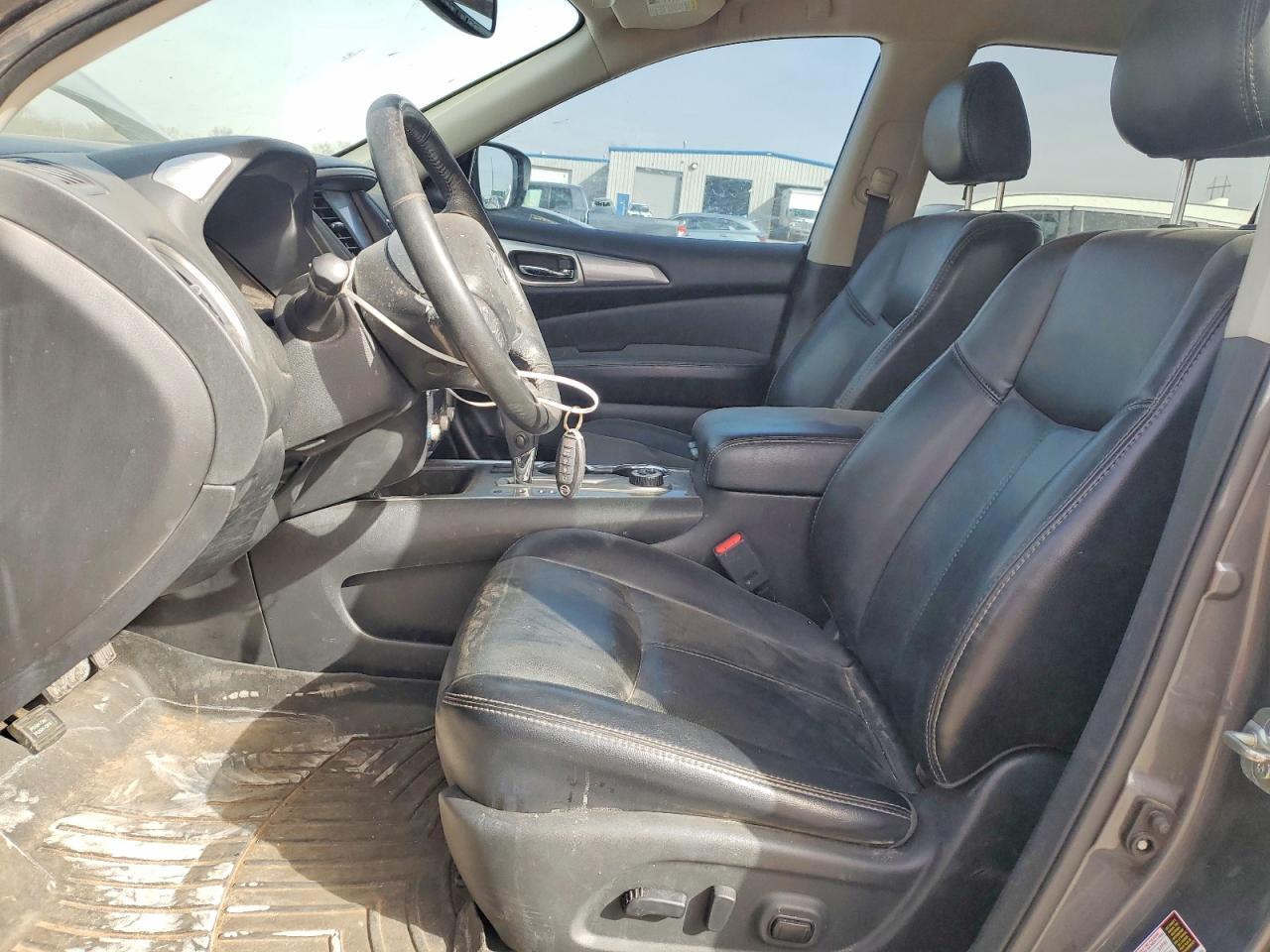 2019 Nissan Pathfinder s