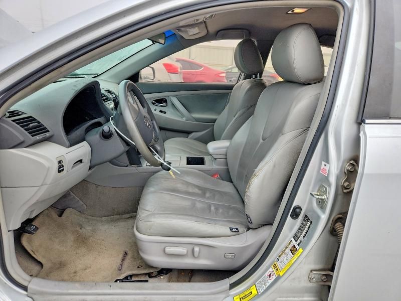 2009 Toyota Camry le