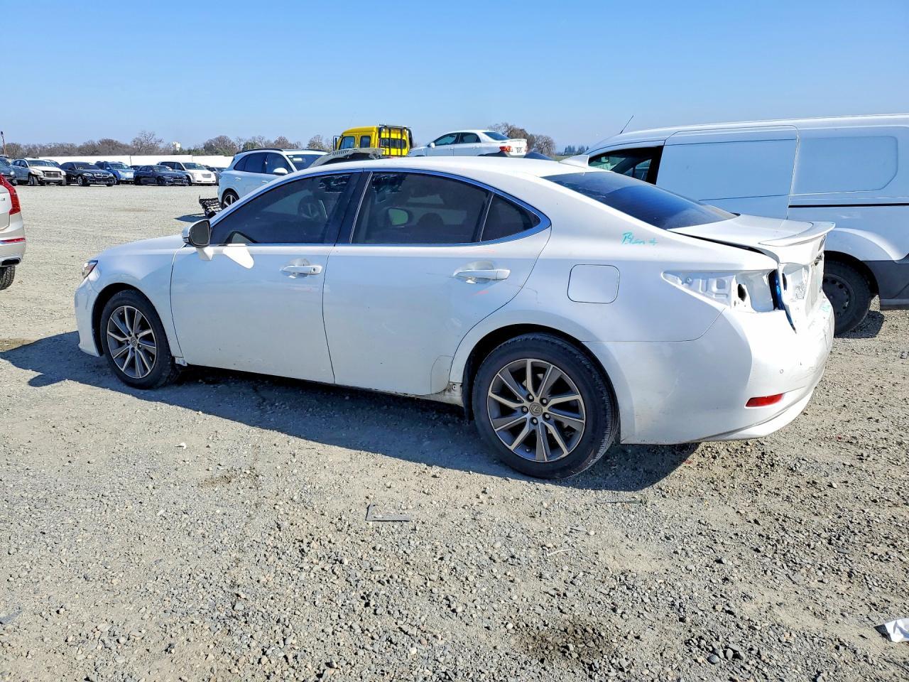 2016 Lexus Es 300h