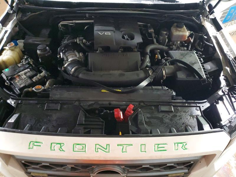 2022 Nissan Frontier SV