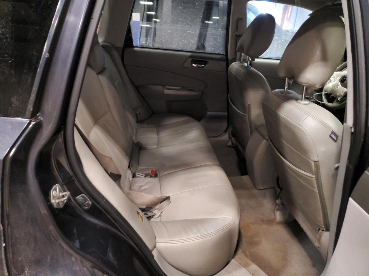 2010 Subaru Forester 2.5x Premium