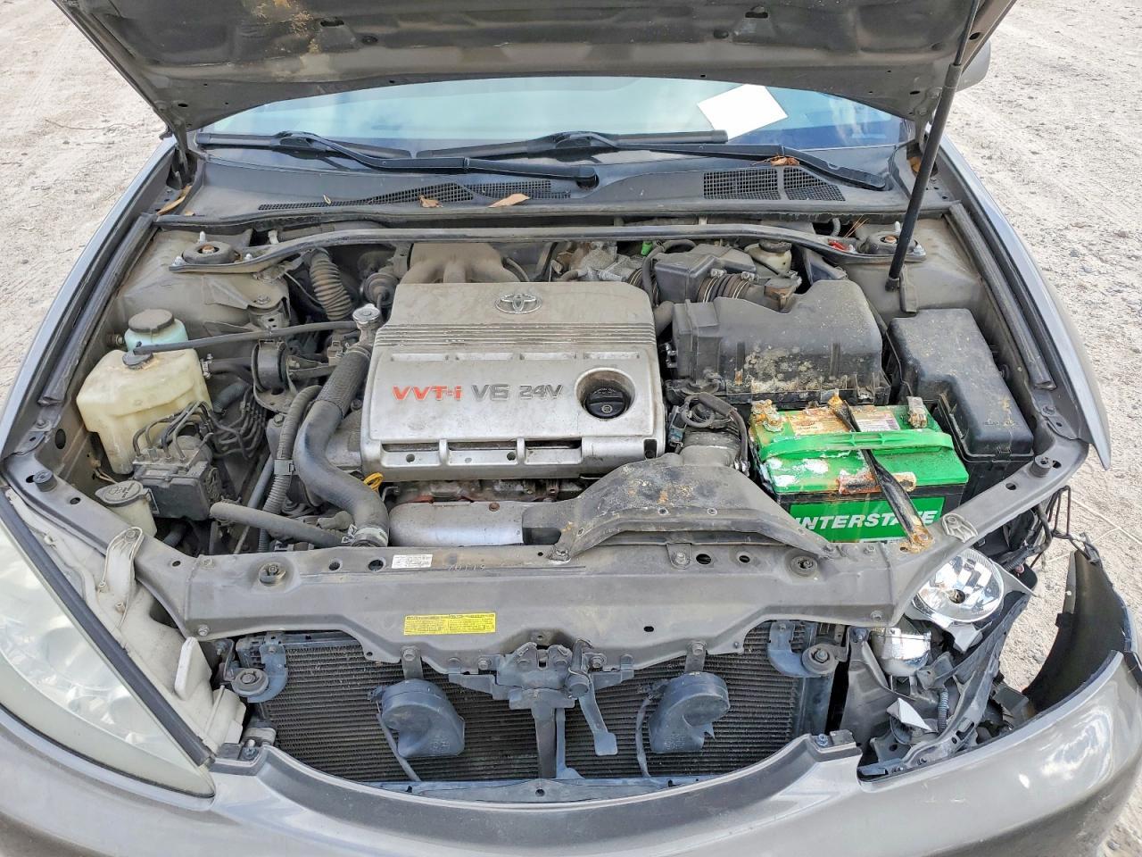 2005 Toyota Camry le