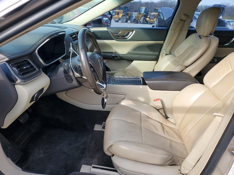 2018 Lincoln Continental Select