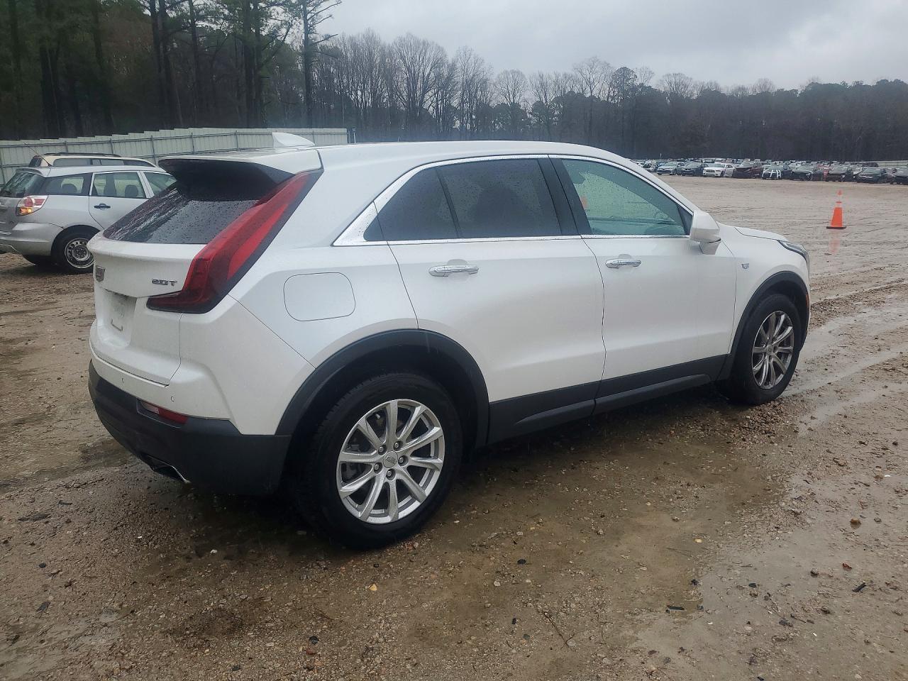 2019 Cadillac XT4 Luxury