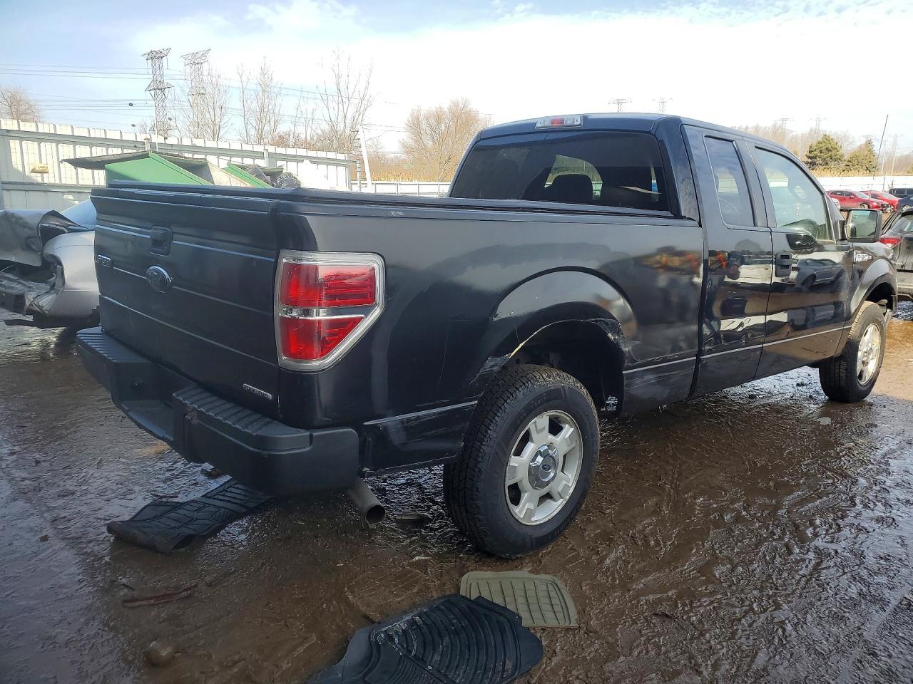 2013 Ford F150 Super cab