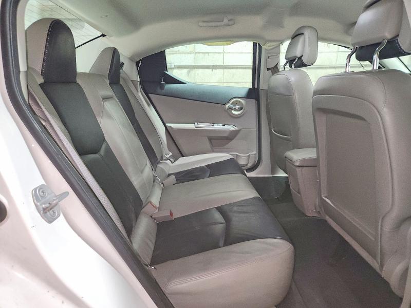 2010 Dodge Avenger r