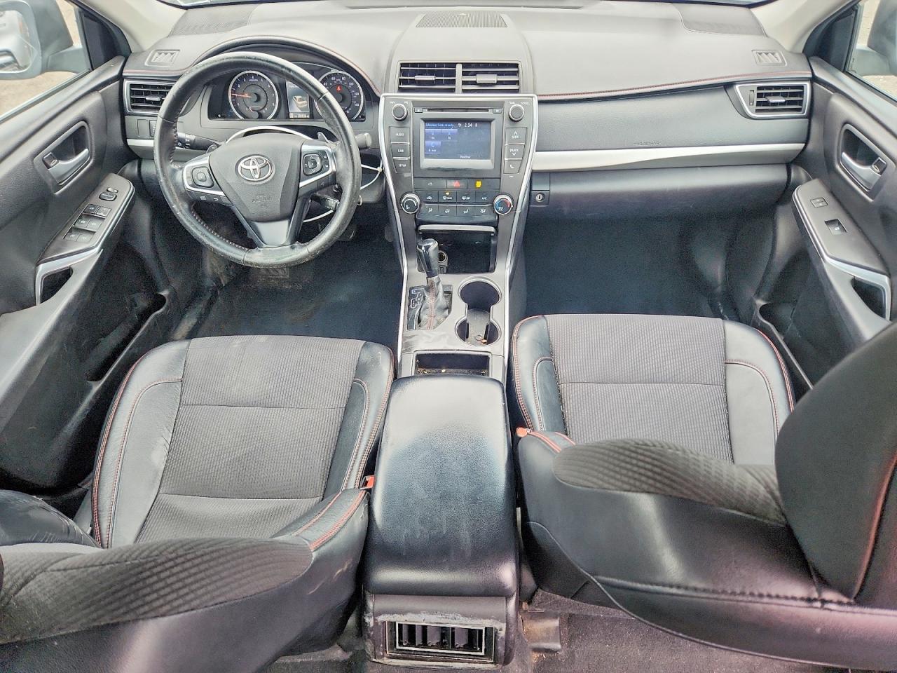 2017 Toyota Camry le