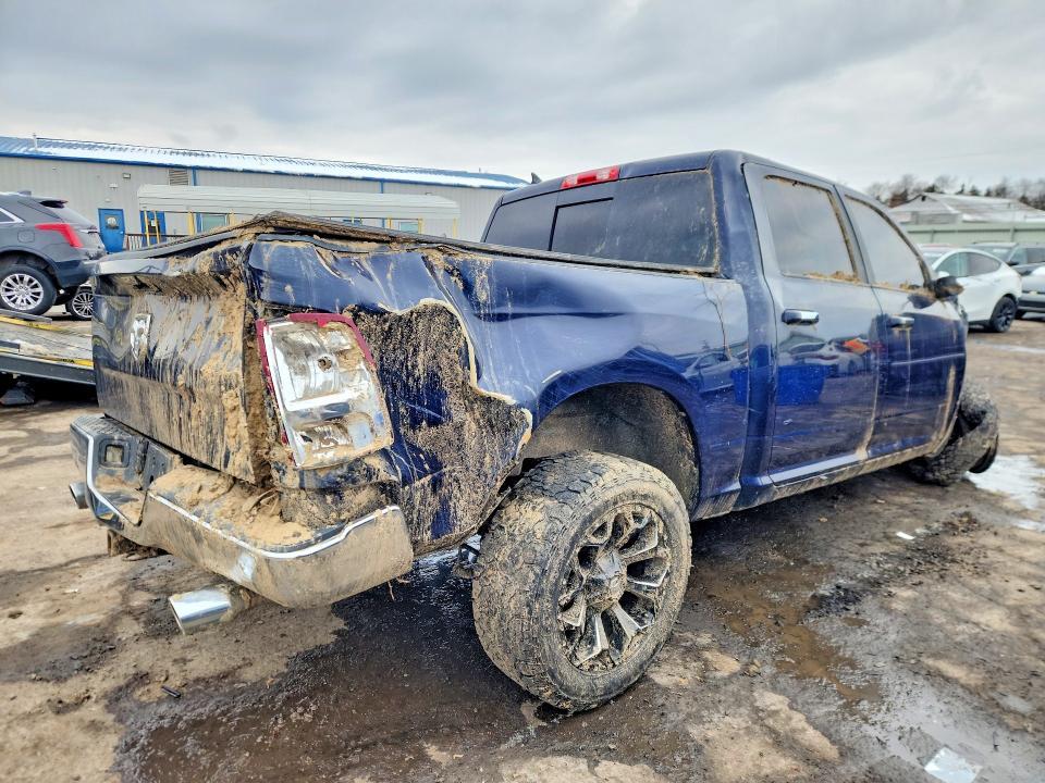 2015 Dodge Ram 1500 slt