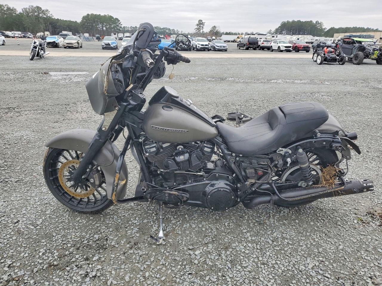 2018 Harley-Davidson Flhrxs