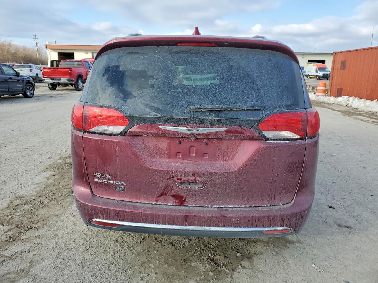 2020 Chrysler Pacifica Touring l