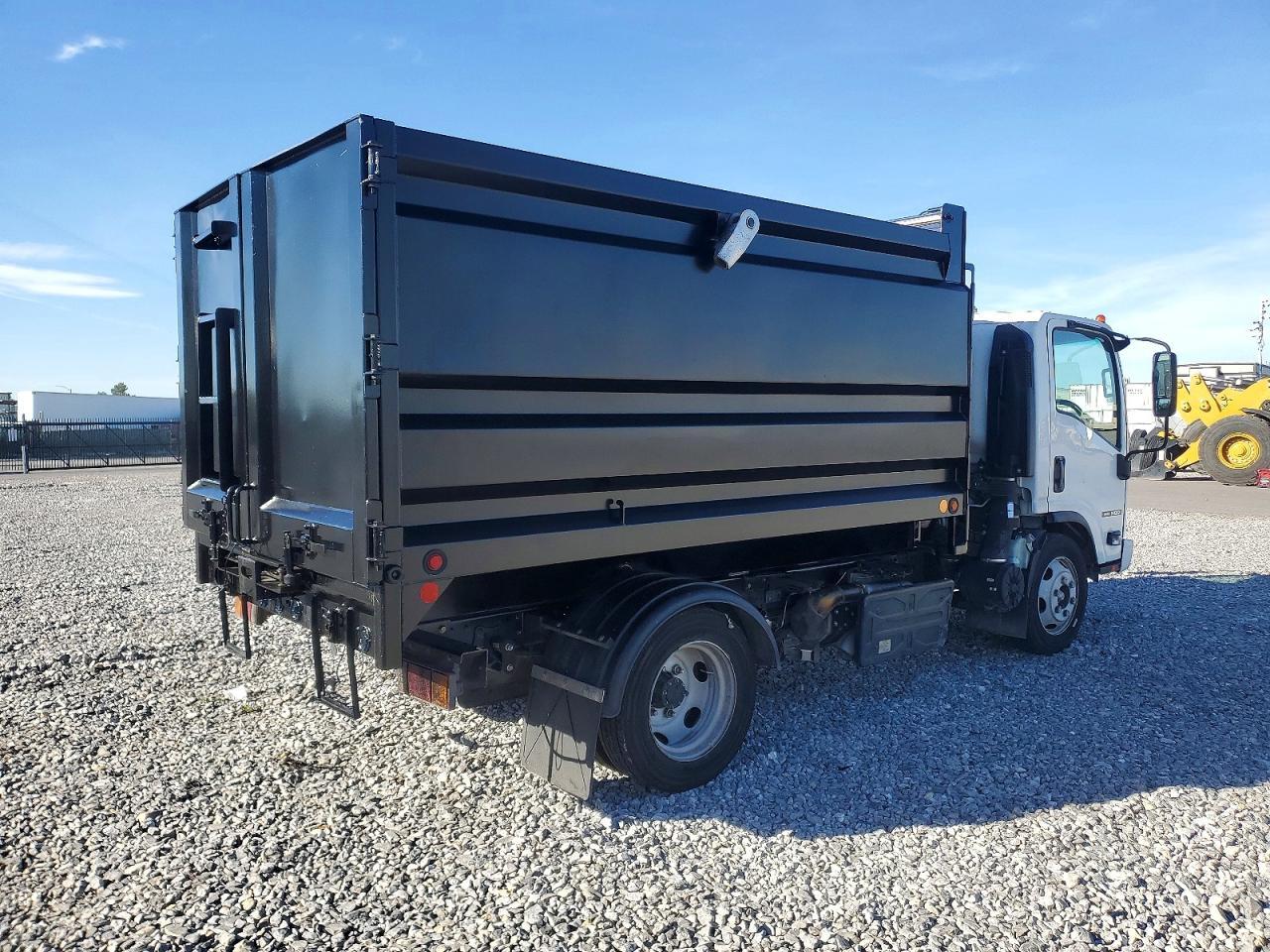 2018 Isuzu NQR Refuse Truck