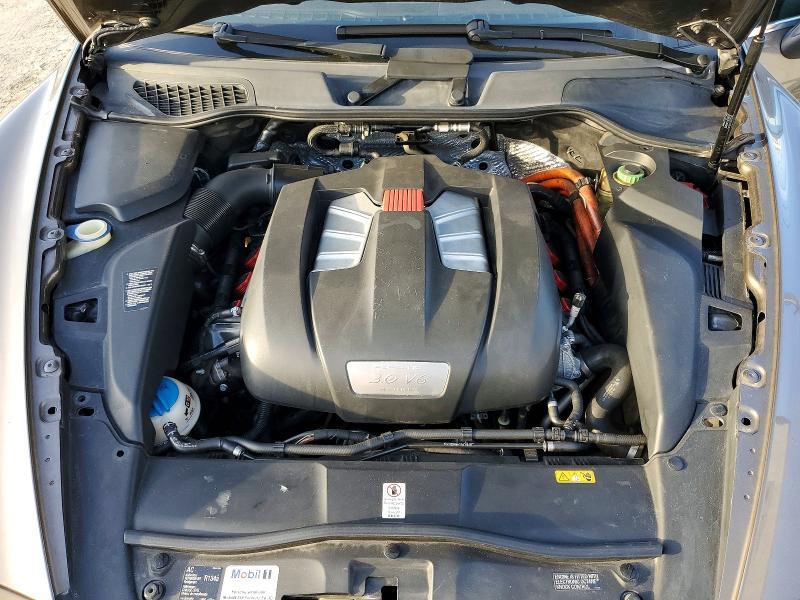 2011 Porsche Cayenne s Hybrid