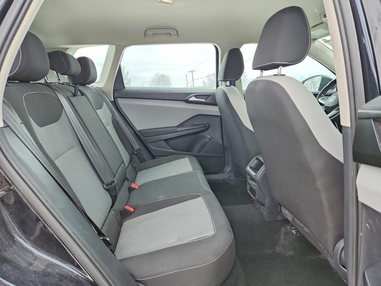 2022 Volkswagen Taos s