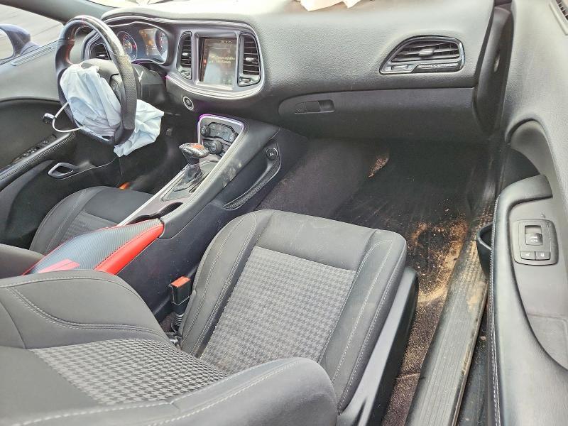 2016 Dodge Challenger sxt