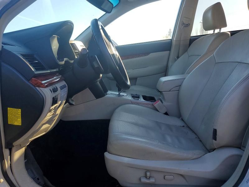 2012 Subaru Outback 2.5i Limited