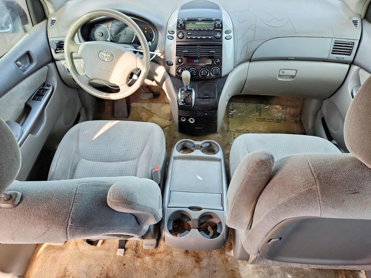 2006 Toyota Sienna ce